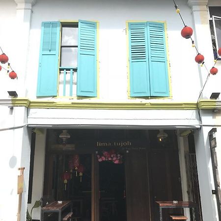 Lima.Tujoh Hotel Kuching Buitenkant foto